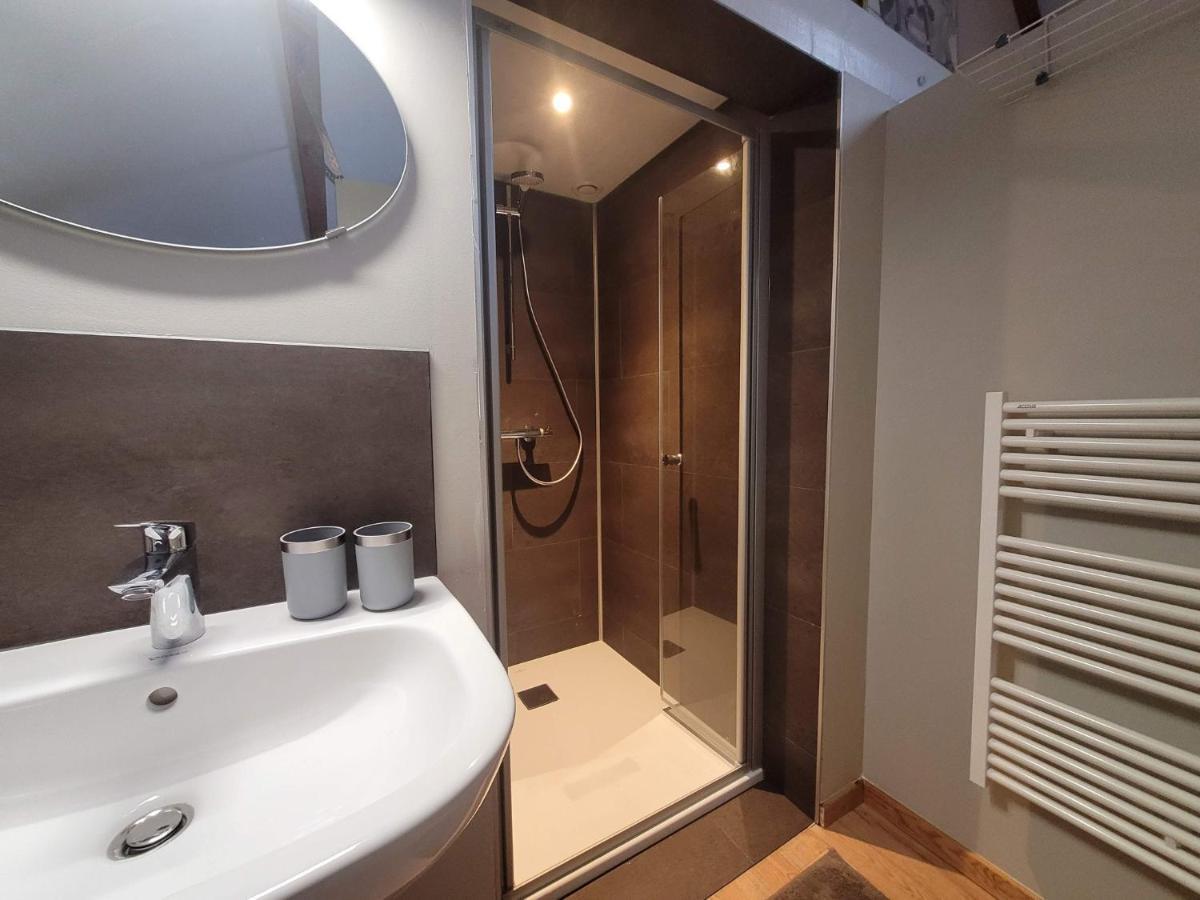 Maison Spacieuse Unifamiliale. Gite La Clochette Bastogne Extérieur photo